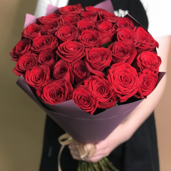 Розы Букет из 31 красной розы (40 см)