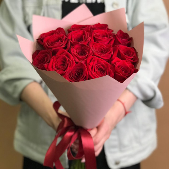 Розы Букет из 15 красных роз (60 см)